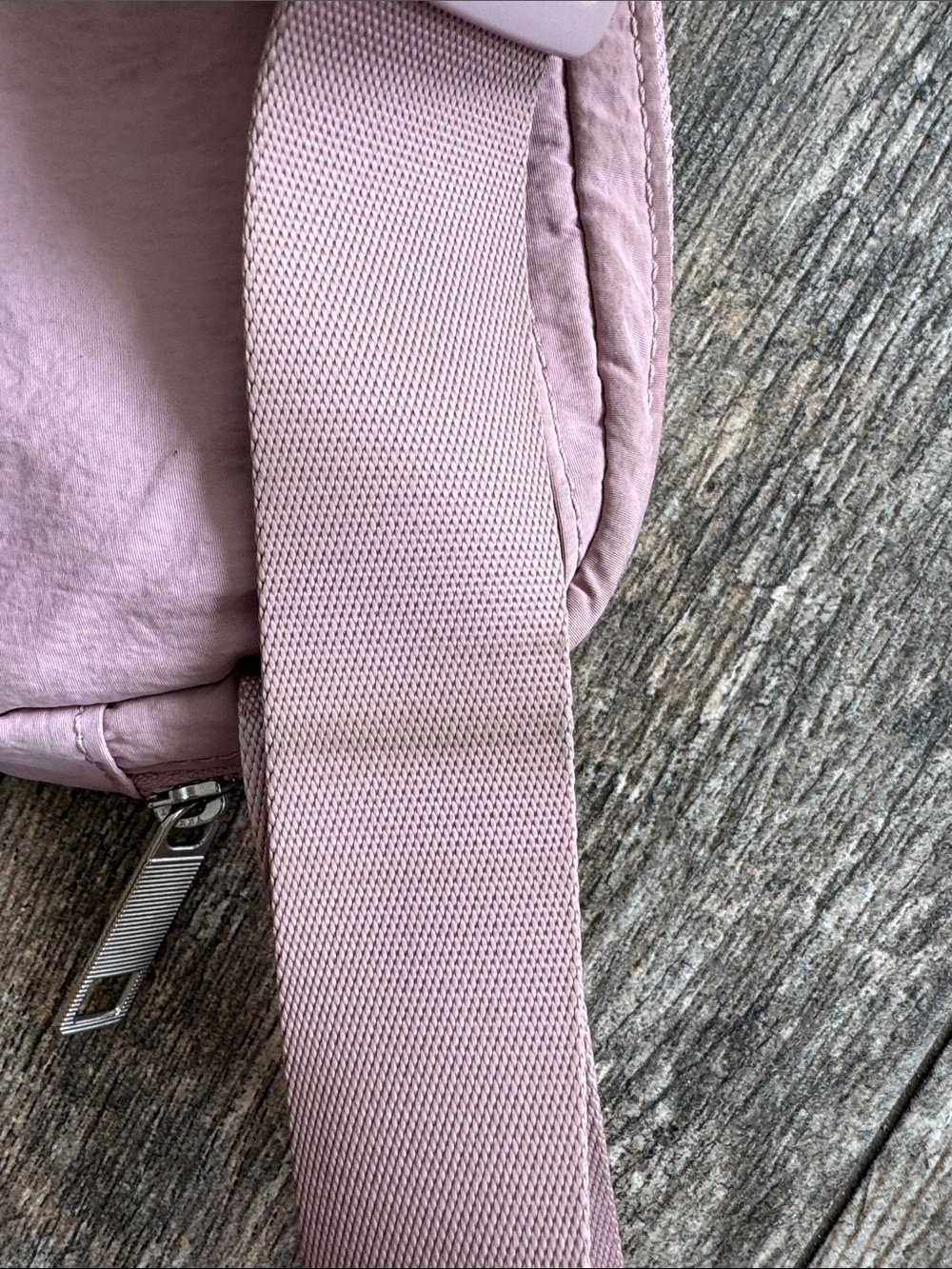 lululemon athletica Dusty Pink Crossbody Belt Bag - Picture 5 of 14